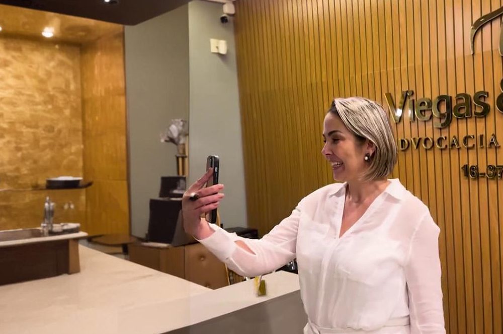 Advogada e Mentora Dra. Katia Viegas Realiza Breve Bate-Papo com o Maior Empreendedor do Brasil Oseias Gomes