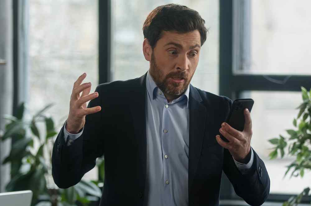 Falar mal da empresa nas redes sociais pode levar a demissão por justa causa;