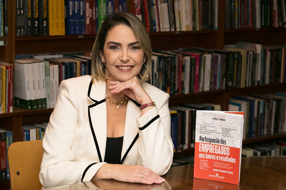 O Segredo da Dra. Katia Viegas para Vender com Estrutura no Mercado Jurídico Digital