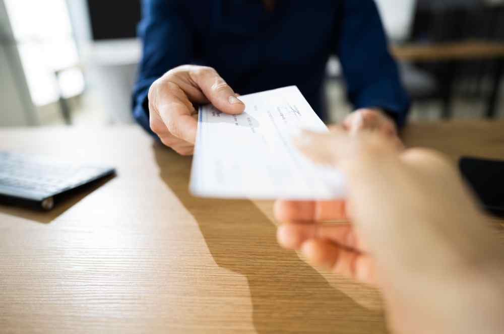 Vínculo empregatício sem carteira assinada: quando ele pode ser reconhecido?